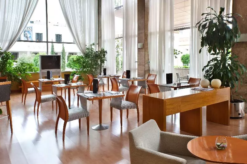 酒店 NH Luz Huelva