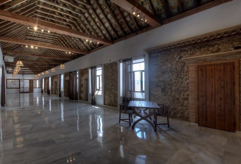 هتل روستایی Tugasa Convento San Francisco