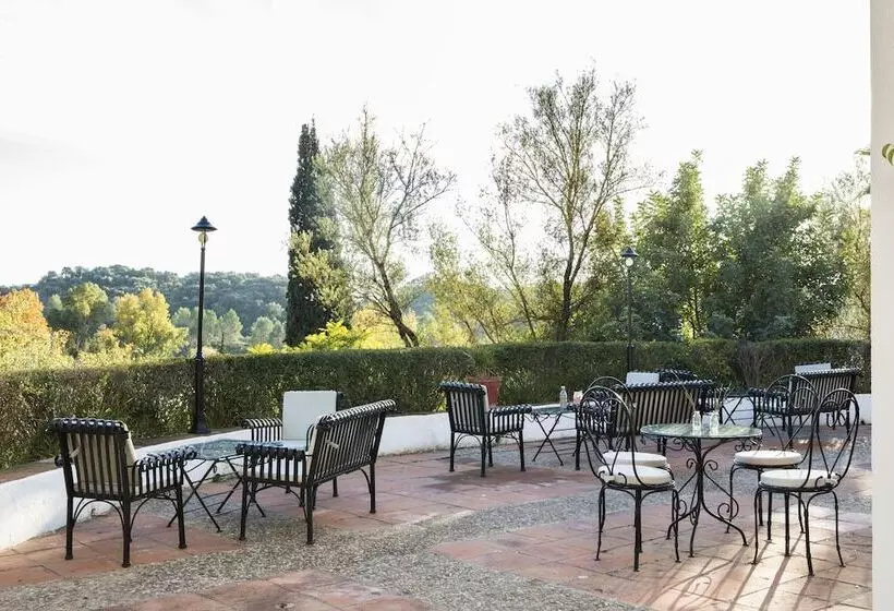 Maaseutuhotelli Tugasa Las Truchas