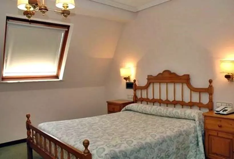 ホテル Santa Lucía