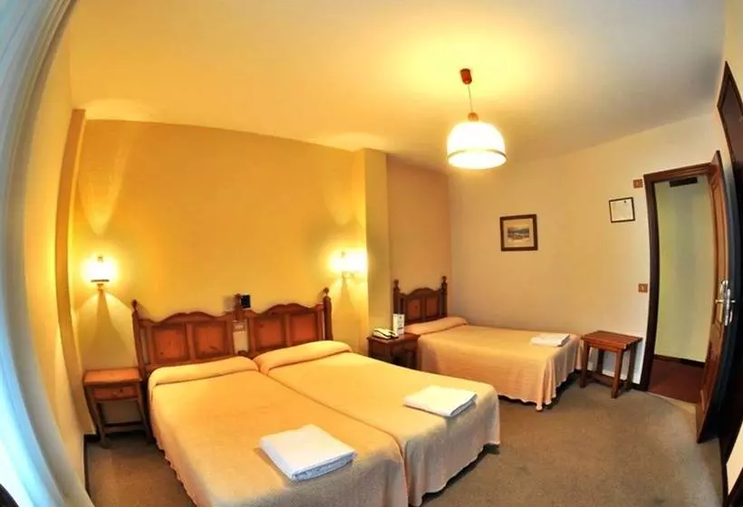 ホテル Santa Lucía