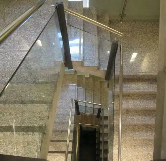 Отель Iraipe Santuario De Arantzazu