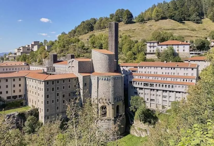 Отель Iraipe Santuario De Arantzazu