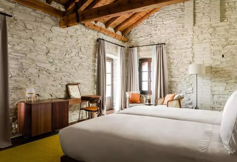 Hotel Torre Del Remei