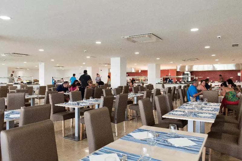 Отель Aluasun Doblemar