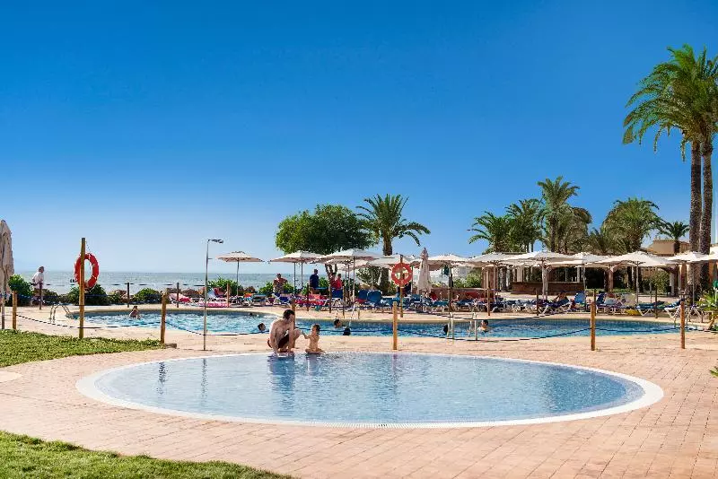 Отель Aluasun Doblemar