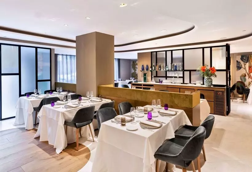 Отель Barcelo Emperatriz