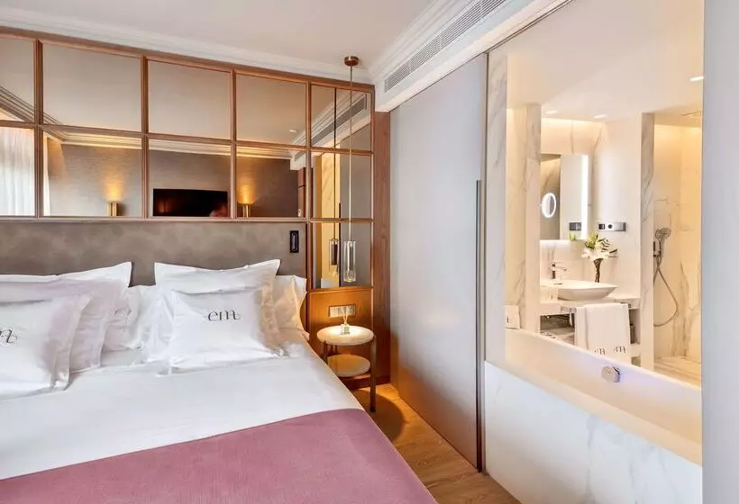 Отель Barcelo Emperatriz