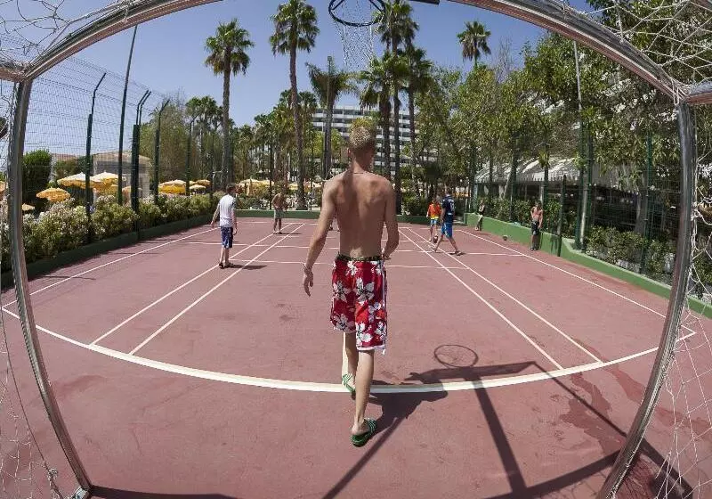 Отель Bull Eugenia Victoria & Spa