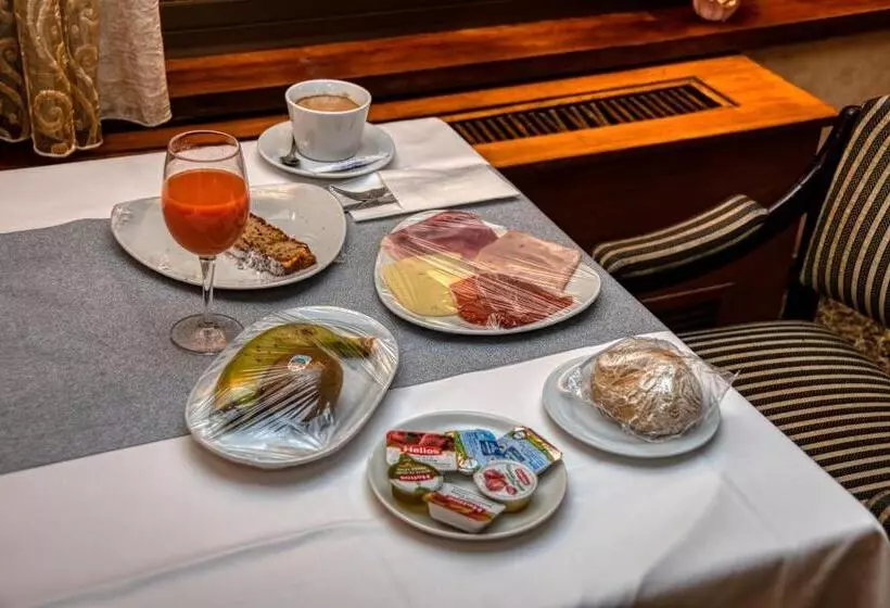 酒店 Castilla Vieja