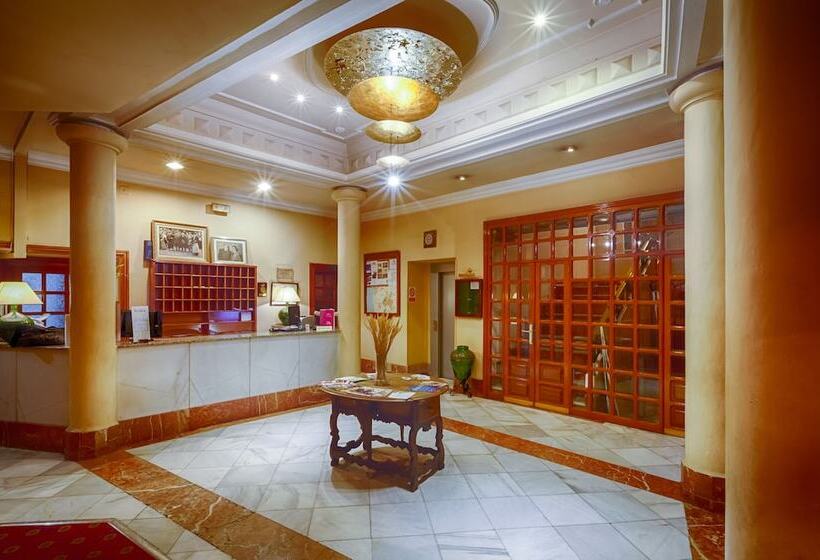 Отель Cervantes