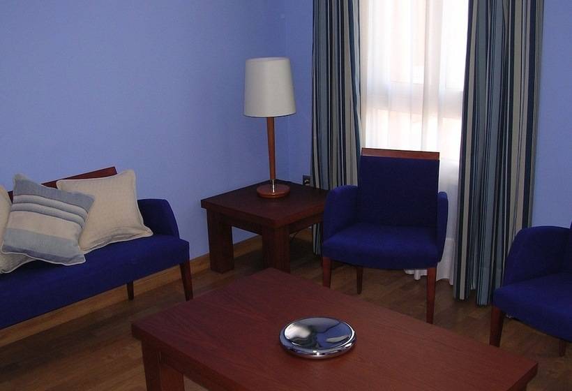 Отель Cervantes