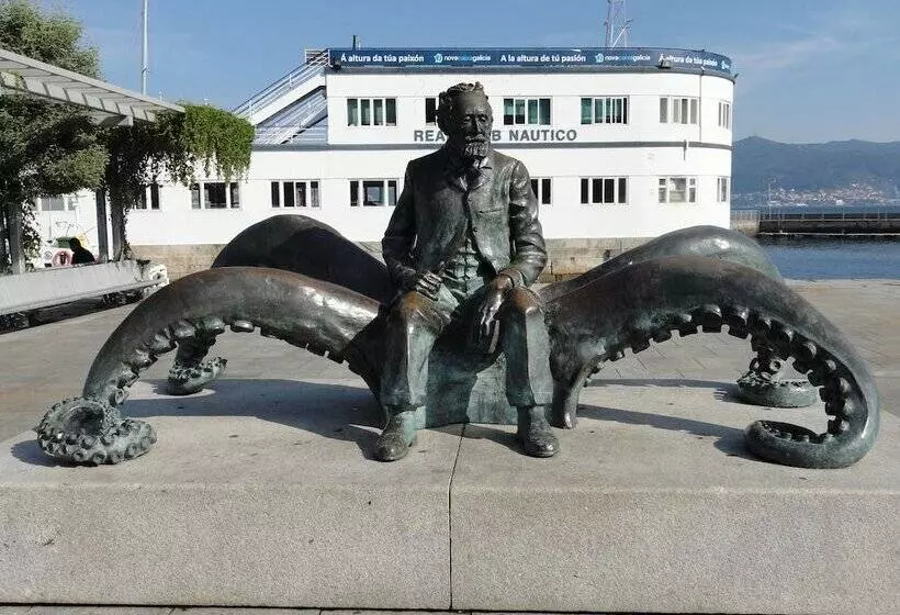 Hotel Compostela Vigo