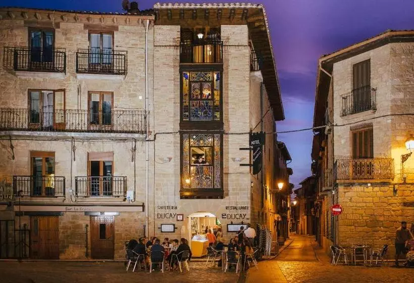 Hotel &bar Ducay