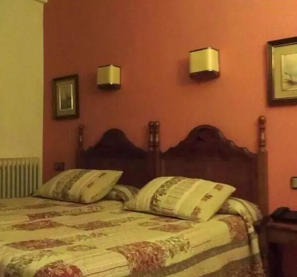 בית מלון כפרי Edelweiss