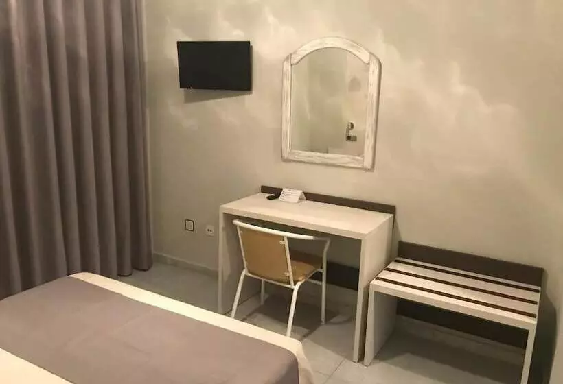 ホテル El Paraiso