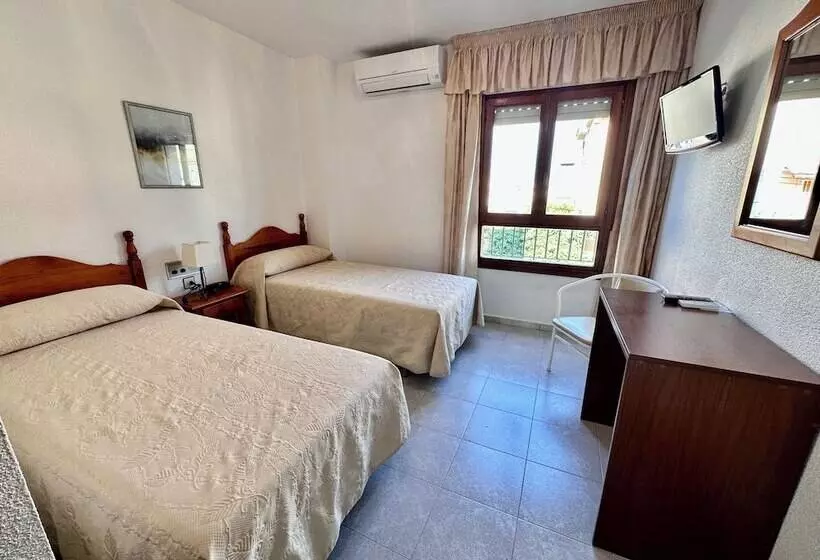 ホテル El Paraiso