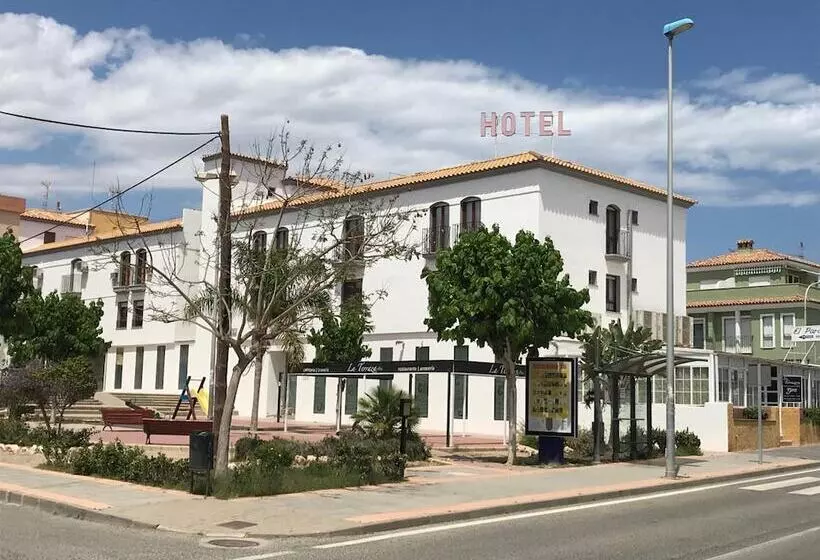 ホテル El Paraiso