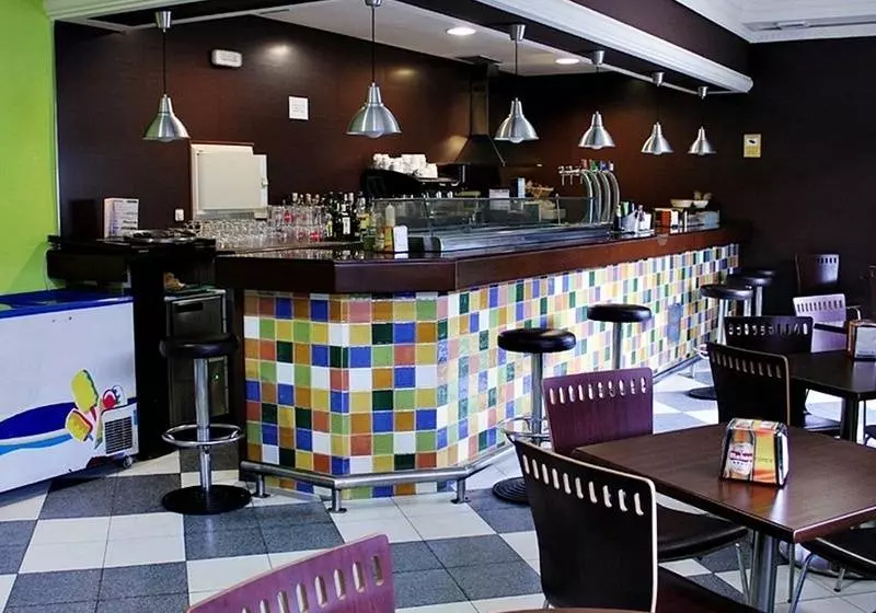 ホテル Las Estrellas