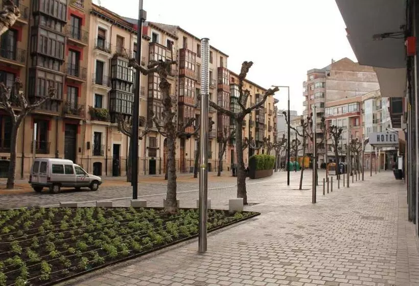 בית מלון כפרי Los Bracos