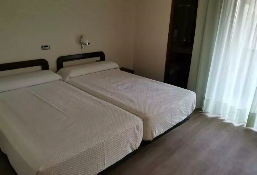 בית מלון כפרי Parque Porriño