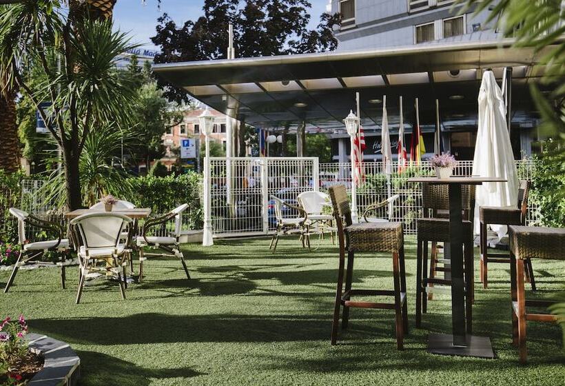 هتل Princesa Plaza Madrid