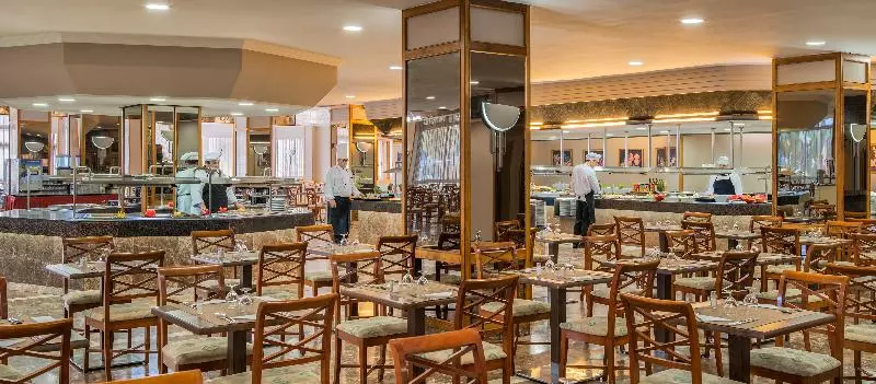 Отель Relaxia Beverly Park