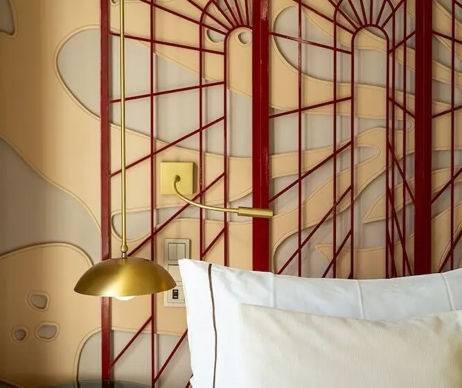 هتل Room Mate Macarena – Gran Via