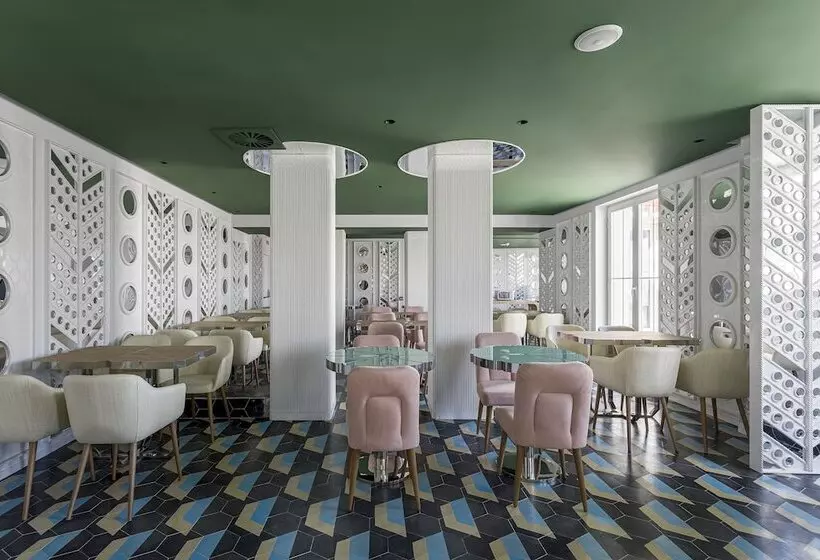 هتل Room Mate Macarena – Gran Via