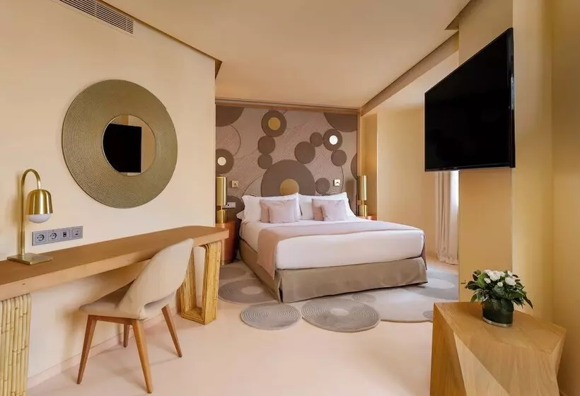 هتل Room Mate Macarena – Gran Via