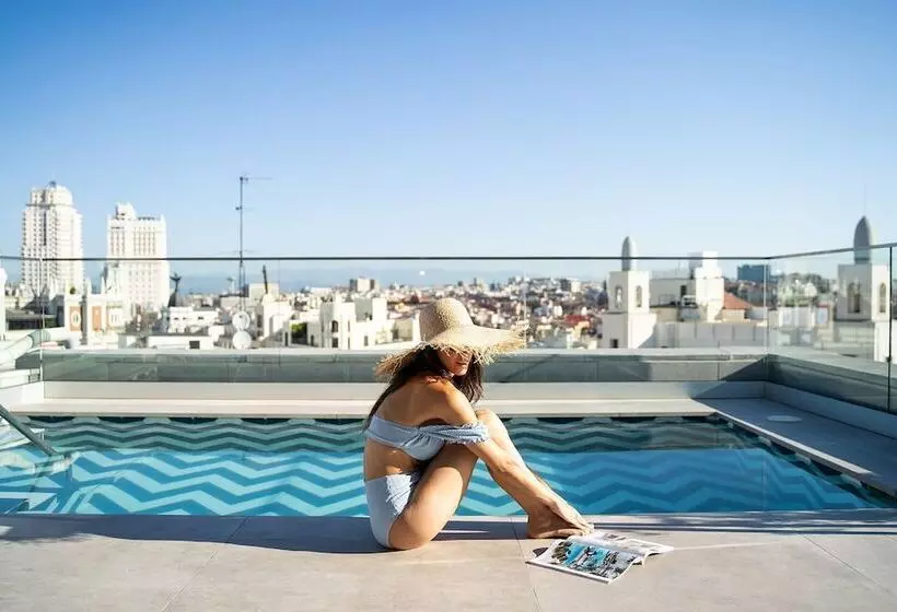 هتل Room Mate Macarena – Gran Via