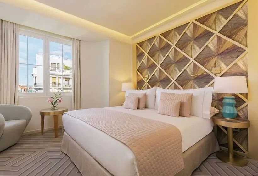 هتل Room Mate Macarena – Gran Via