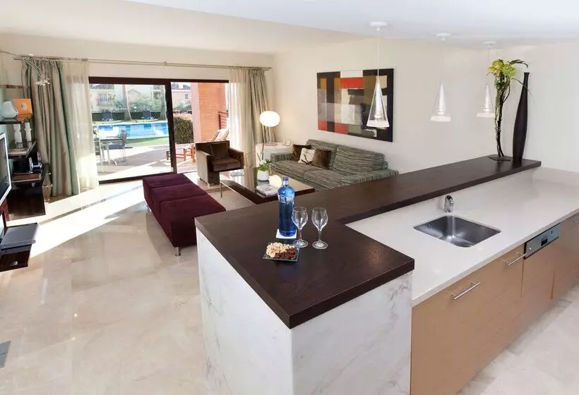 Don Carlos Resort & Spa Hotel & Villas