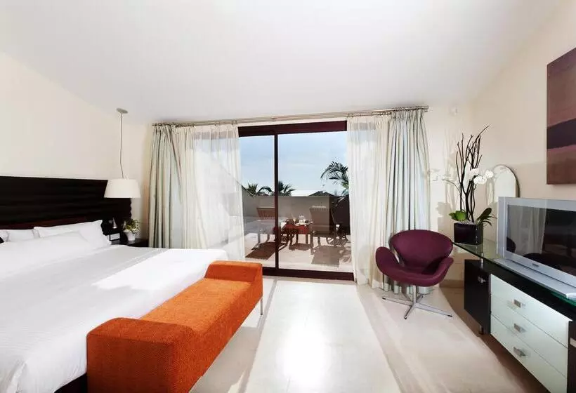 Don Carlos Resort & Spa Hotel & Villas