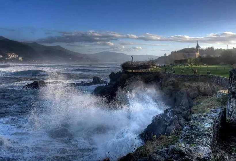 Eco Hotel Mundaka