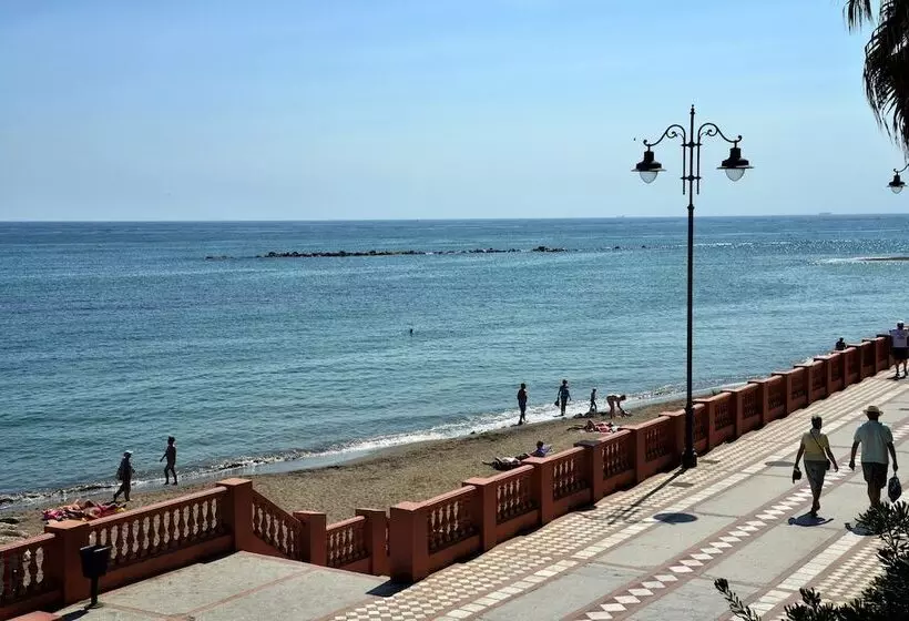 فندق Benalmadena Beach