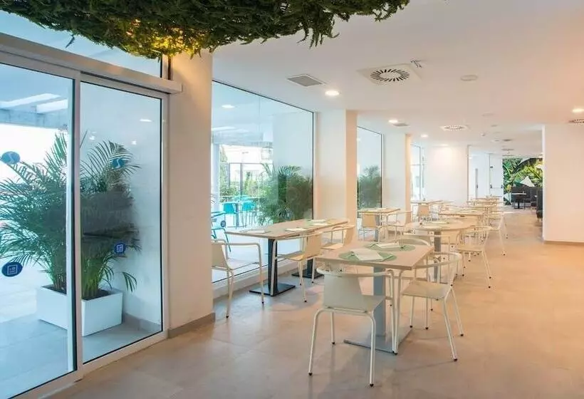 فندق Benalmadena Beach