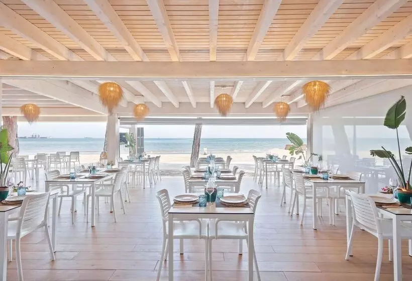 Отель Best Terramarina