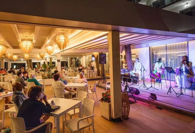 Отель Best Terramarina