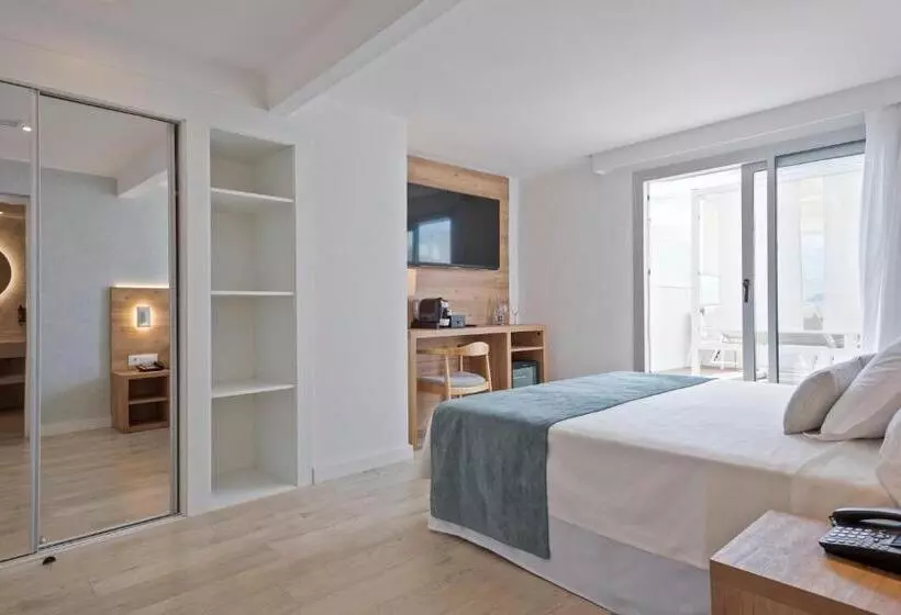 Отель Best Terramarina