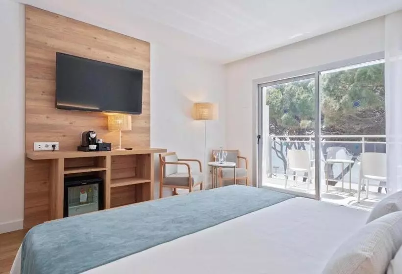 Отель Best Terramarina