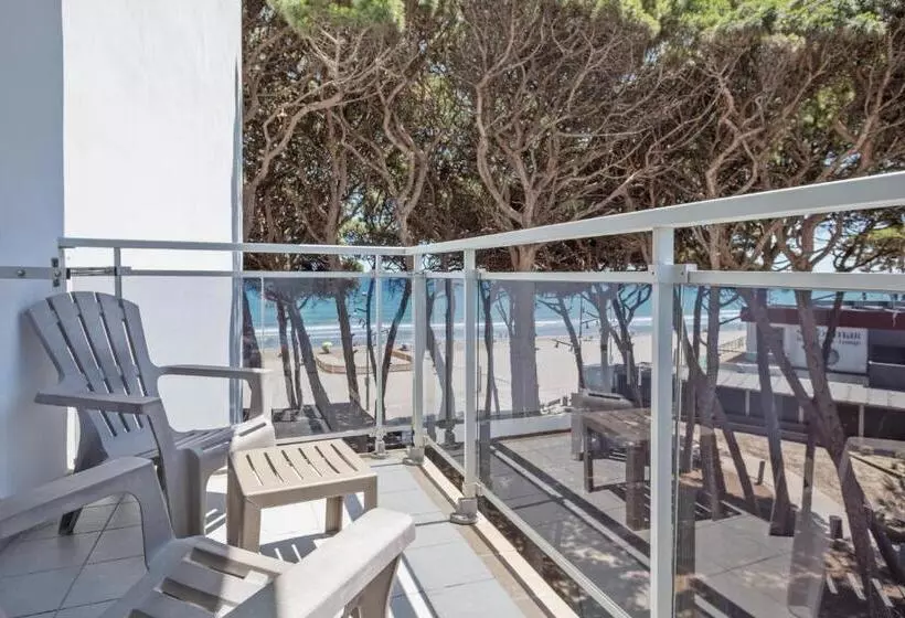 Отель Best Terramarina