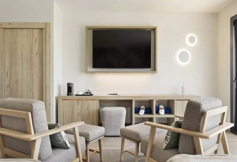 ホテル Best Triton