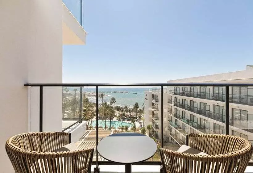 ホテル Best Triton