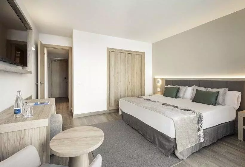 ホテル Best Triton