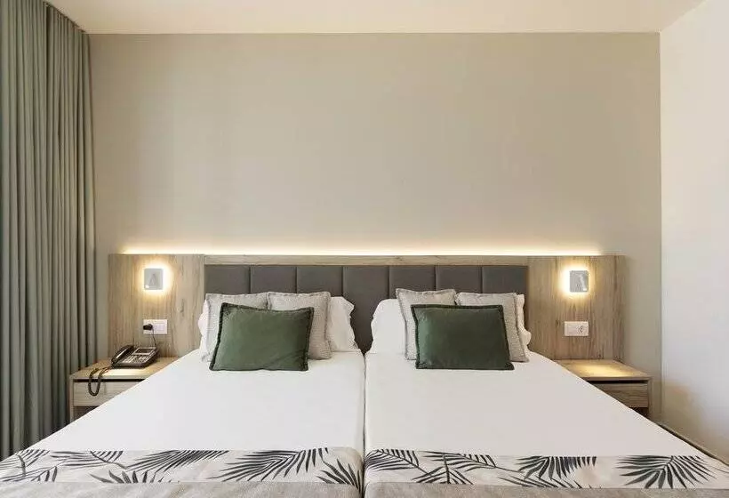 ホテル Best Triton