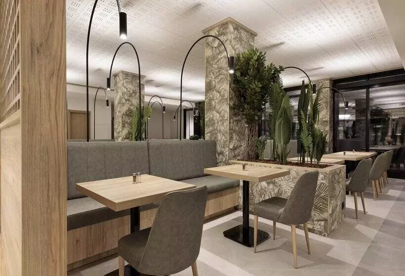 ホテル Best Triton