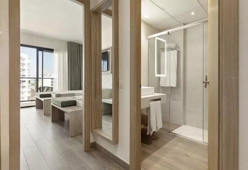 ホテル Best Triton