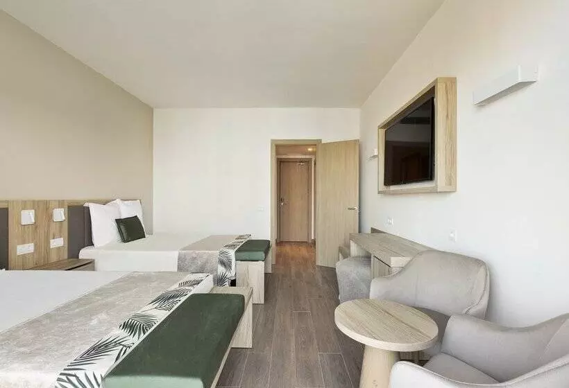 ホテル Best Triton