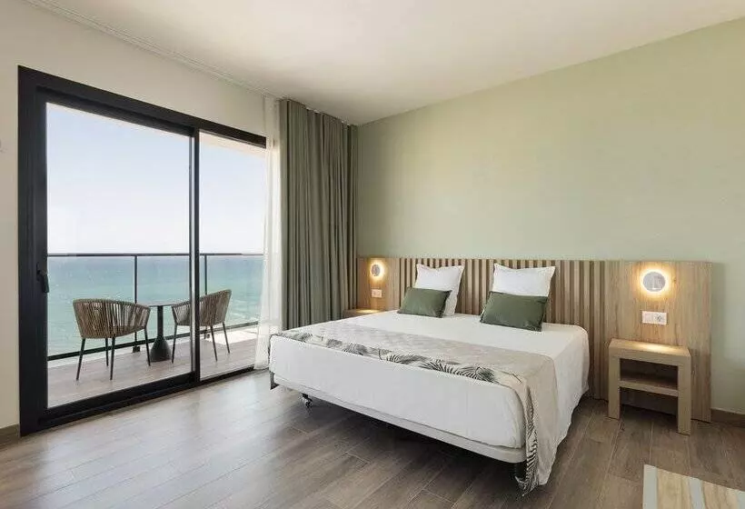 ホテル Best Triton